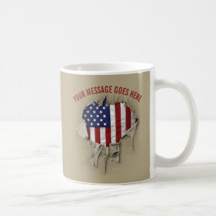 Die Tasse des amerikanischen Kaffees wird gerippt,