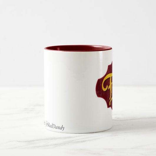 Die Tasse des Fischrogens (Kastanienbraun) (Mittel)