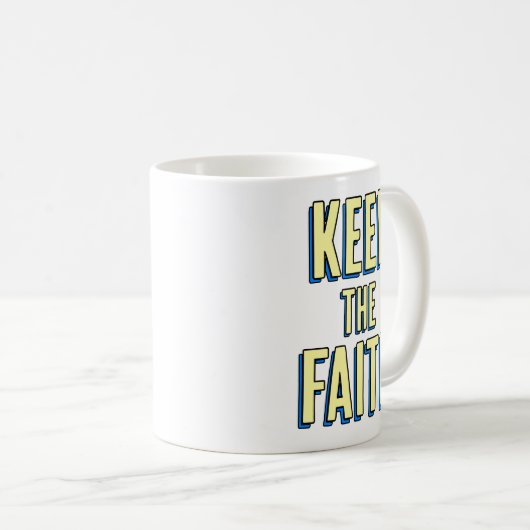 Die Tasse des Glaubenskaffees behalten (VorderseiteRechts)