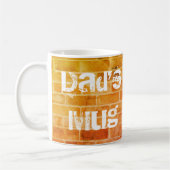 Die Tasse des Vaters, trinkende Tasse des (Links)