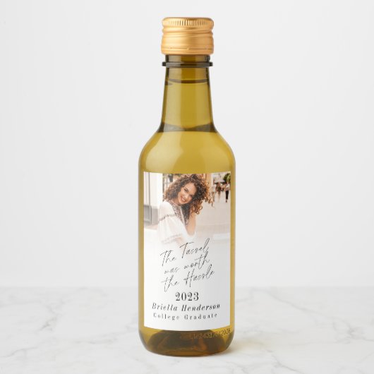 Die Tassel war den Hassle-Abschluss Mini wert Weinetikett (Vorderseite)