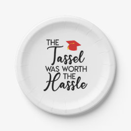 Die Tassel war die mürrische Graduierungspartei we Pappteller