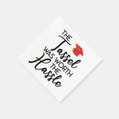 Die Tassel war die mürrische Graduierungspartei we Serviette (Ecke)