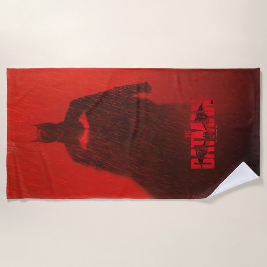 Die Theaterposter-Grafik von Batman Red Rain Strandtuch (Vorderseite)