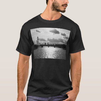 Die Themse und London Mono T-Shirt