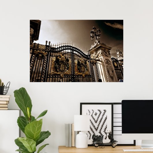Die Tore des Buckingham Palace Poster (Heimbüro)