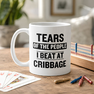 Die Tränen der Leute, die ich am Kribbage Board be Tasse