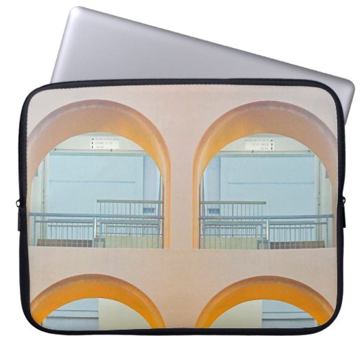 DIE TÜR LAPTOPSCHUTZHÜLLE (Vorderseite)