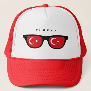 Die Türkei teilt den Brauch Truckerkappe