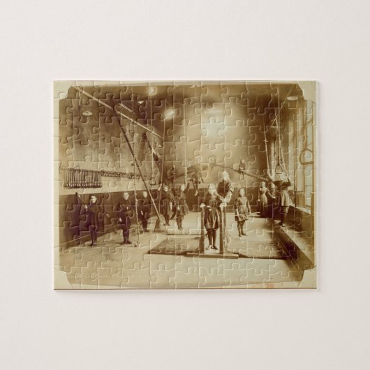 Die Turnhalle des Mädchens an der tauben und Puzzle (Horizontal)