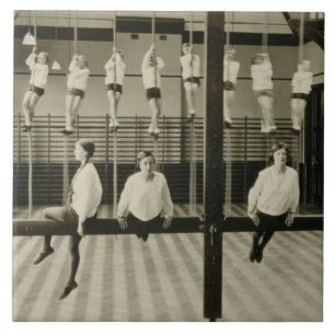 Die Turnhalle, London-Mittelschule für Mädchen, 19 Fliese