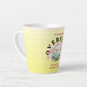 Die ÜberfLOW-Tasse von Adiela Akoo Milchtasse (Linke Ecke)