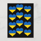 Die ukrainische Flagge hört auf einem Schwarzen Postkarte (Vorderseite)