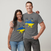Die ukrainische Flagge weint Tränen für die Ukrain T-Shirt (Unisex)