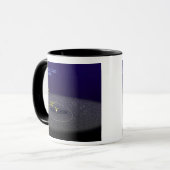 Die Umlaufbahn des binären Kuiper-Belt-Objekts Tasse (Vorderseite Links)