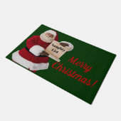 Die unheilvolle Türmatte des Weihnachtsmanns (Schrägansicht)