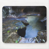 Die Untergrundbahnschlitzschlucht Mousepad (Vorne)