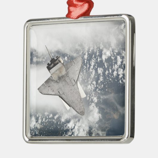 Die Unterseite des Space Shuttles Discovery Silbernes Ornament (Links)