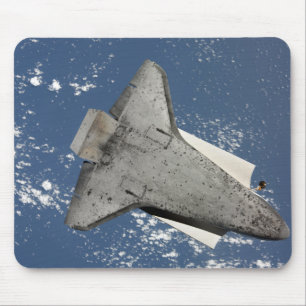 Die Unterseite von Raumfähre Entdeckung 2 Mousepad
