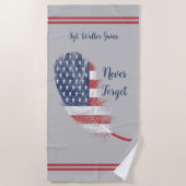 Die US Feather Flag Vergessen Sie nie die Erinneru Strandtuch (Vorderseite)