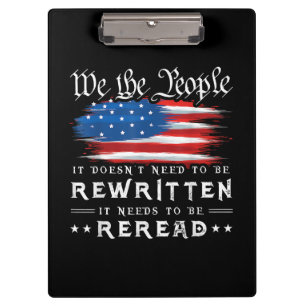 Die US-Flaggenverfassung der USA muss neu gelesen  Klemmbrett