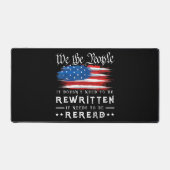 Die US-Flaggenverfassung der USA muss neu gelesen Schreibtischunterlage (Vorderseite)