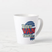 Die VANtastic Red Cream Blue Edition von Life Milchtasse (Rechte Ecke)
