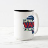 Die VANtastic Red Cream Blue Edition von Life Zweifarbige Tasse (VorderseiteRechts)