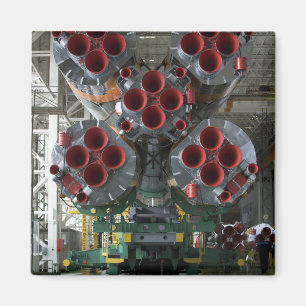 Die Verstärker des Soyuz TMA-14 Raumfahrzeugs Magnet