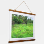 Die versteckte Lichtung Wandteppich Mit Holzrahmen (Gewinkelt)