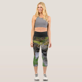 Die Verzauberungen der Erde Capri Leggings