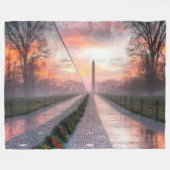 DIE VIETNAMWAND FLEECEDECKE (Vorderseite (Horizontal))