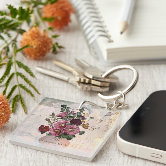 Die Vintage Lady Vase + Monogramm Schlüsselanhänger (Vorderseite rechts)