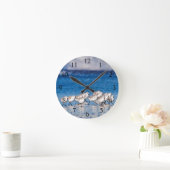Die Vögel des Meeres Runde Wanduhr (Zuhause)