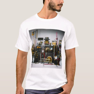 Die Waffen und Rüstungen des alten Samurai-Japans T-Shirt