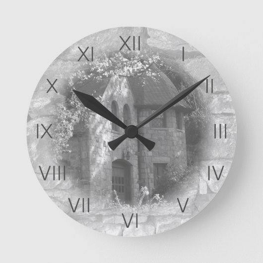 "Die Wagenhalle" Runde Wanduhr (Vorderseite)