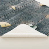 Die Wände sind aus vierbraunem Holz Sherpadecke (3/4)