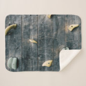 Die Wände sind aus vierbraunem Holz Sherpadecke (Vorderseite (Horizontal))