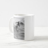 Die Wave Graustufen reiten Kaffeetasse (Vorderseite Links)