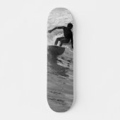 Die Wave Graustufen reiten Skateboard (Vorne)