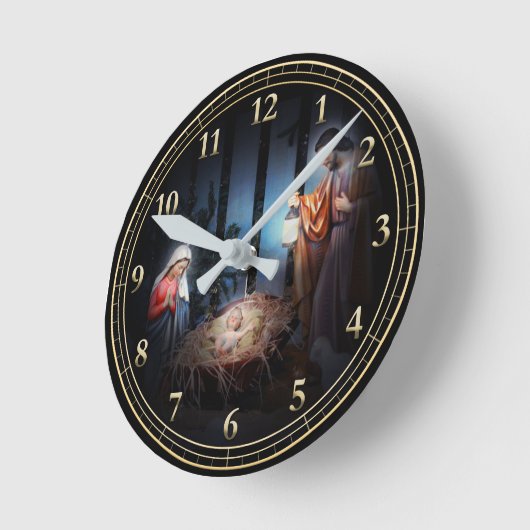 Die weihnachtliche Manger-Szene Runde Wanduhr (Winkel)