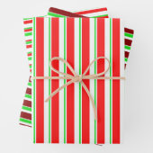 Die Weihnachtsmuster sind grün, weiß, rot und farb Geschenkpapier Set (Beispiel)