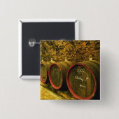 Die Weinkellerei Kiralyudvar: Barrel mit Tokaj-Wei Button (Vorne & Hinten)