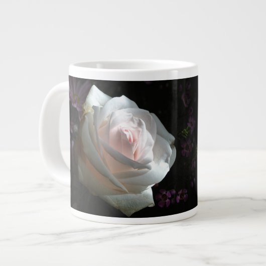 Die weiße Rose Jumbo-Tasse (Vorderseite Links)