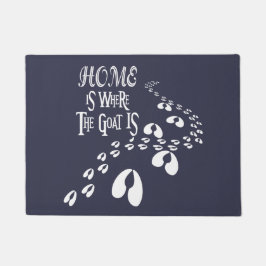 Die weiße Zuhause ist der Ort, an dem die Ziege di Fußmatte