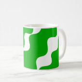 Die Wellenmuster Grün/Weiß Kaffeetasse (VorderseiteRechts)