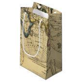 Die Welt 3 2 Kleine Geschenktüte (Vorderseite Schrägansicht)