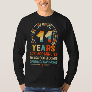 Die Welt dreht sich um Hundebesitzer T-Shirt