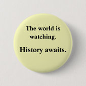 Die Welt passt auf Button (Vorderseite)