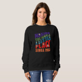 Die Welt seit 1953 zu einem besseren Ort machen gr Sweatshirt (Vorne ganz)